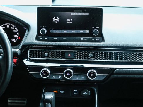 Certified 2024 Honda Civic Sport image 21