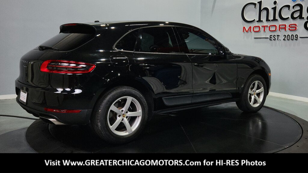 Used 2018 Porsche Macan AWD/4WD image 12