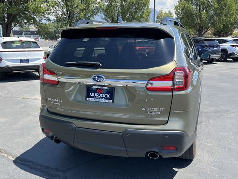 Used 2022 Subaru Ascent Limited w/ Technology Package AWD/4WD image 8