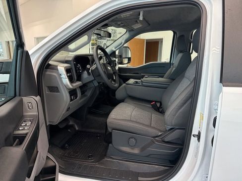 New 2026 Ford F350 XL w/ XL Chrome Package AWD/4WD image 6