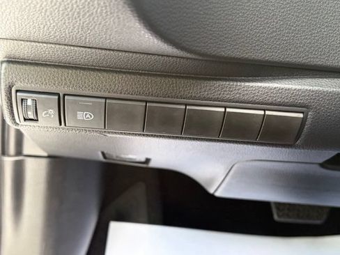 Used 2025 Toyota Corolla LE FWD image 24