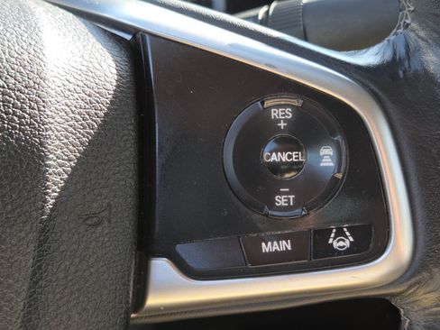 Used 2017 Honda Civic Touring image 14