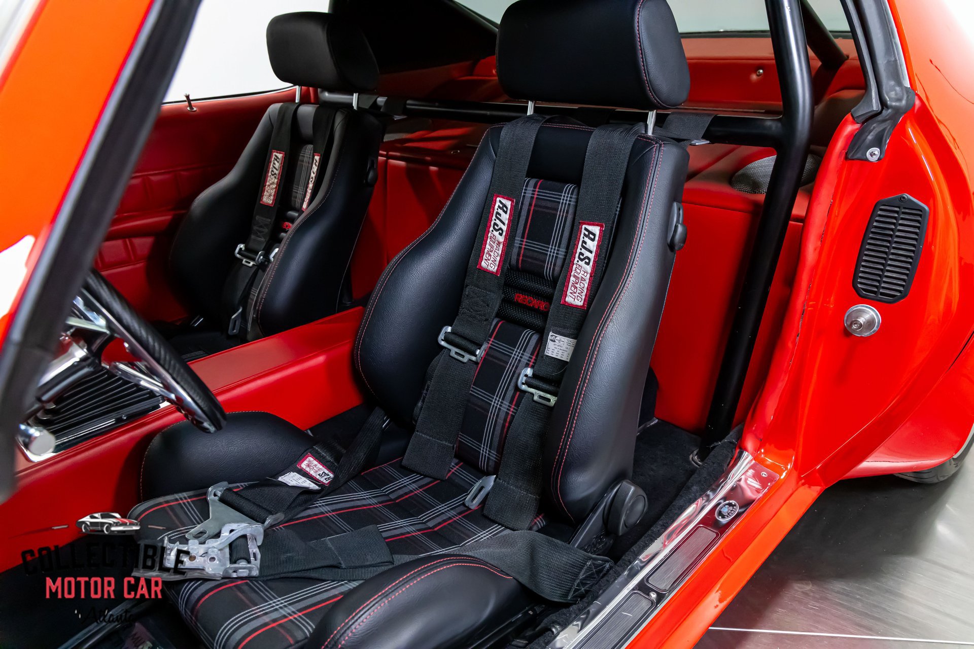 Used 2013 Chevrolet Camaro SS w/ SS Performance Package RWD image 4