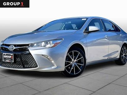 Used 2017 Toyota Camry SE