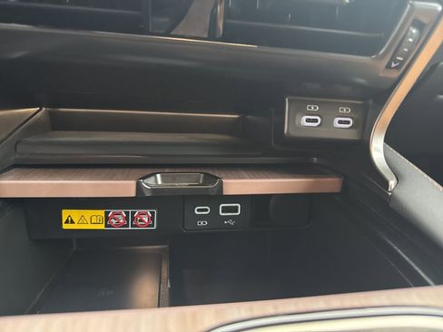 Used 2025 Lexus RX 350 Premium image 24