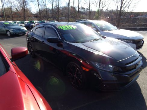 Used 2020 Honda Civic Sport image 3