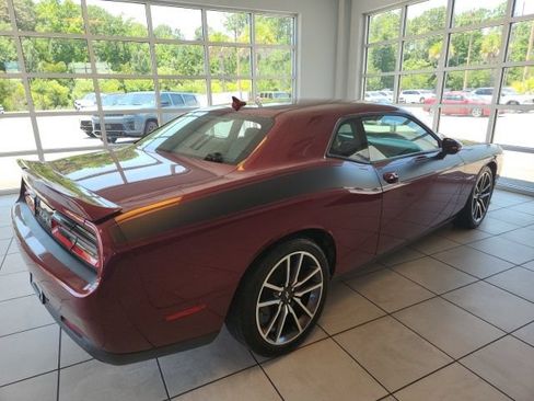 Certified 2022 Dodge Challenger R/T w/ Plus Package RWD image 5