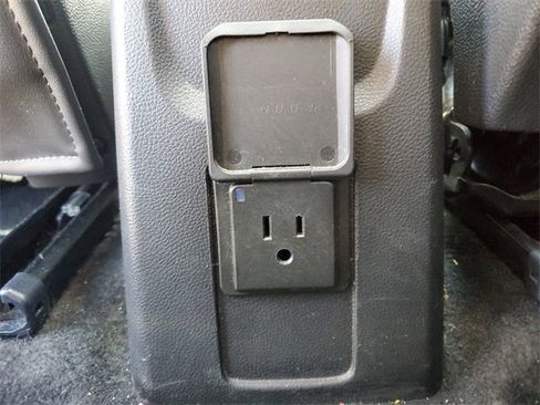 Used 2015 Buick Encore Convenience image 32