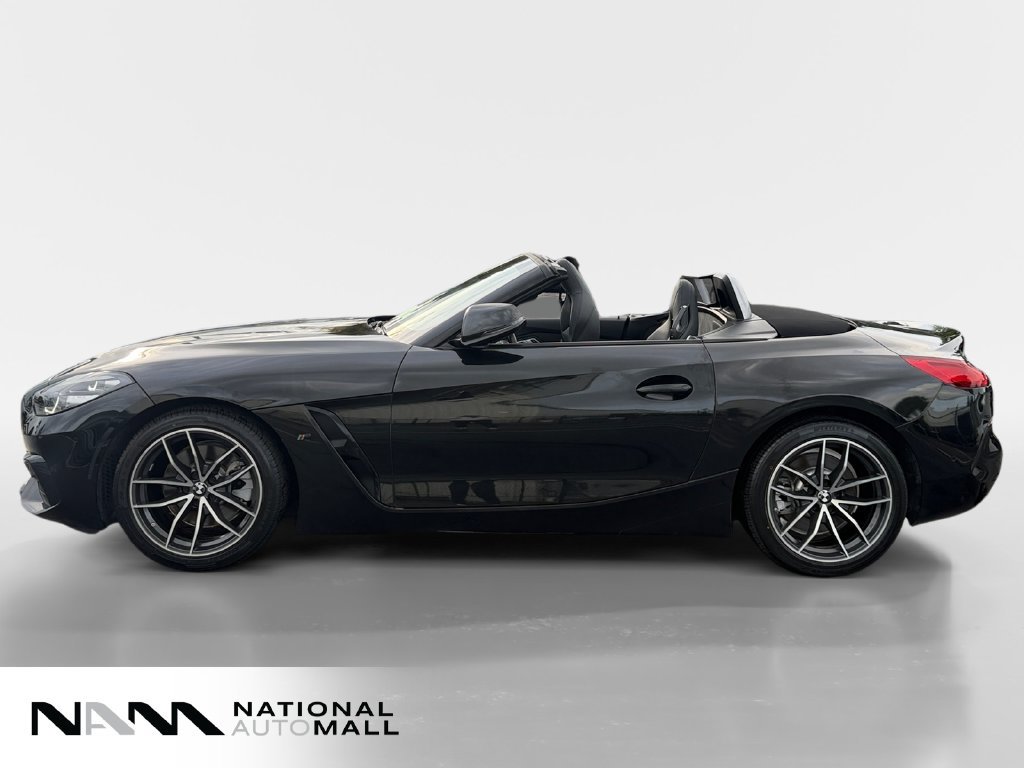Used 2020 BMW Z4 sDrive30i w/ Convenience Package RWD image 2