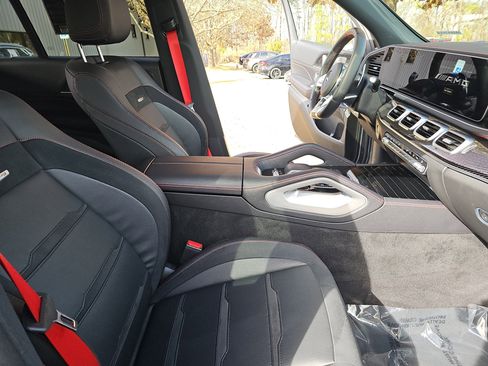 Certified 2023 Mercedes-Benz GLE 53 AMG 4MATIC image 10