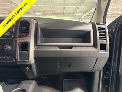 Used 2016 RAM 2500 Tradesman w/ Chrome Appearance Group AWD/4WD image 40