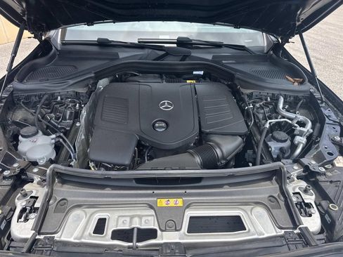 Used 2026 Mercedes-Benz GLC 300 4MATIC image 9