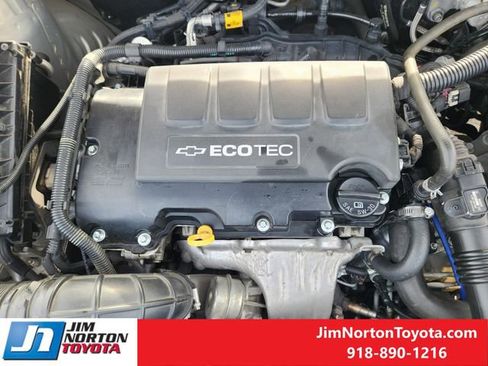 Used 2012 Chevrolet Cruze LT image 31