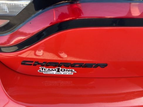 Used 2022 Dodge Charger Scat Pack RWD image 38