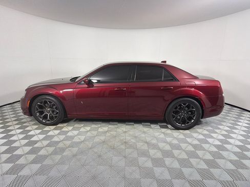 Used 2019 Chrysler 300 S RWD image 6