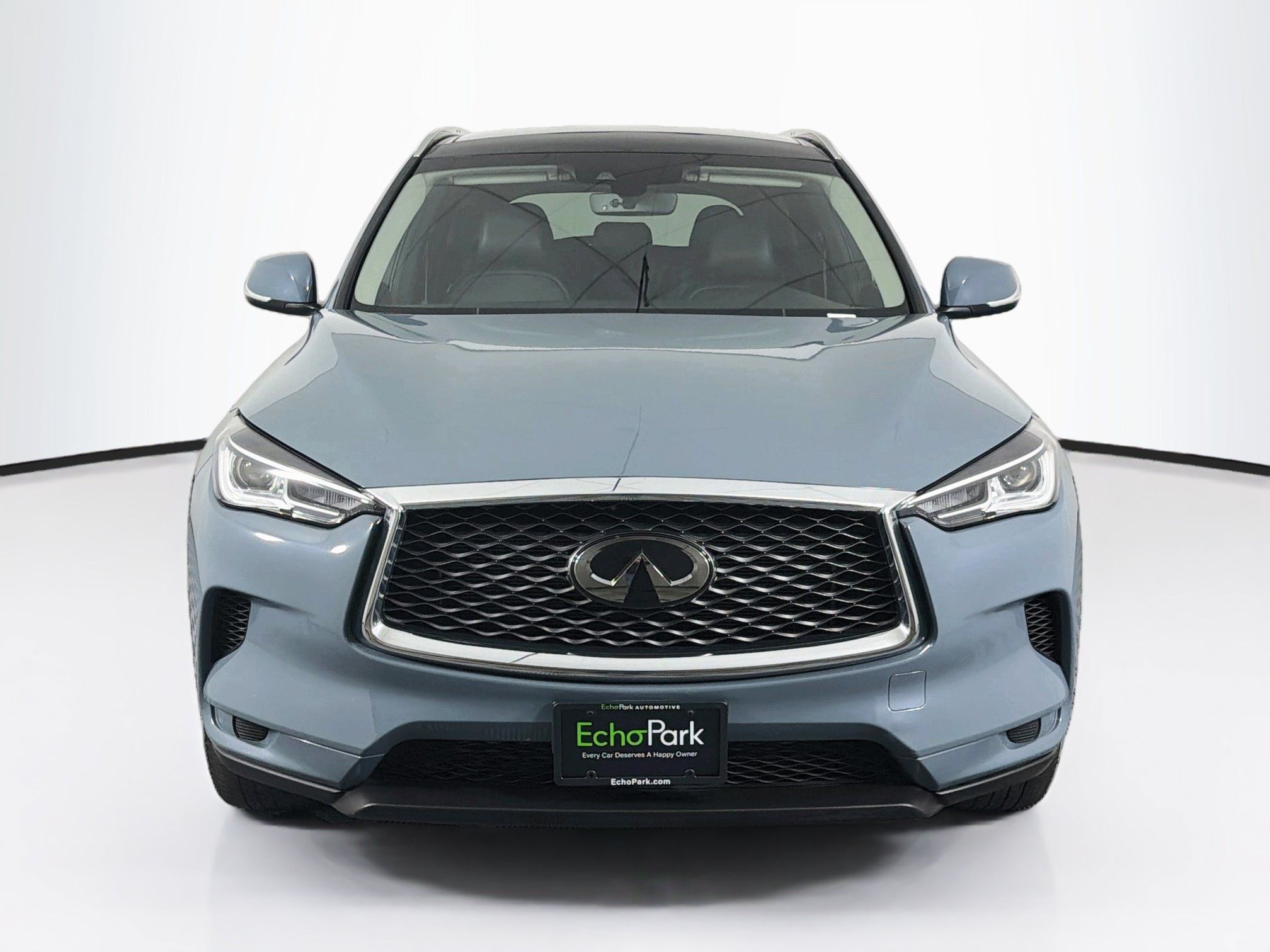 Used 2023 INFINITI QX50 Luxe FWD image 2