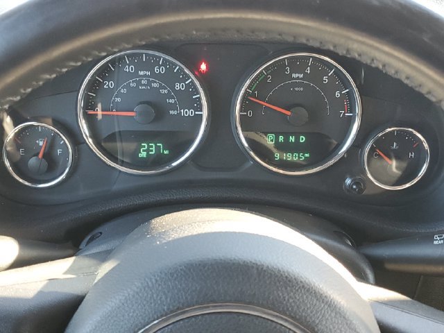Used 2018 Jeep Wrangler Unlimited Sahara AWD/4WD image 17