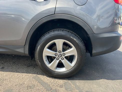 Used 2015 Toyota RAV4 XLE FWD image 31