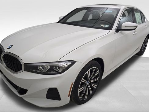 New 2026 BMW 330i xDrive Sedan w/ Premium Package AWD/4WD image 5