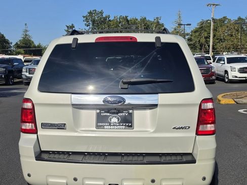 Used 2009 Ford Escape Limited AWD/4WD image 8