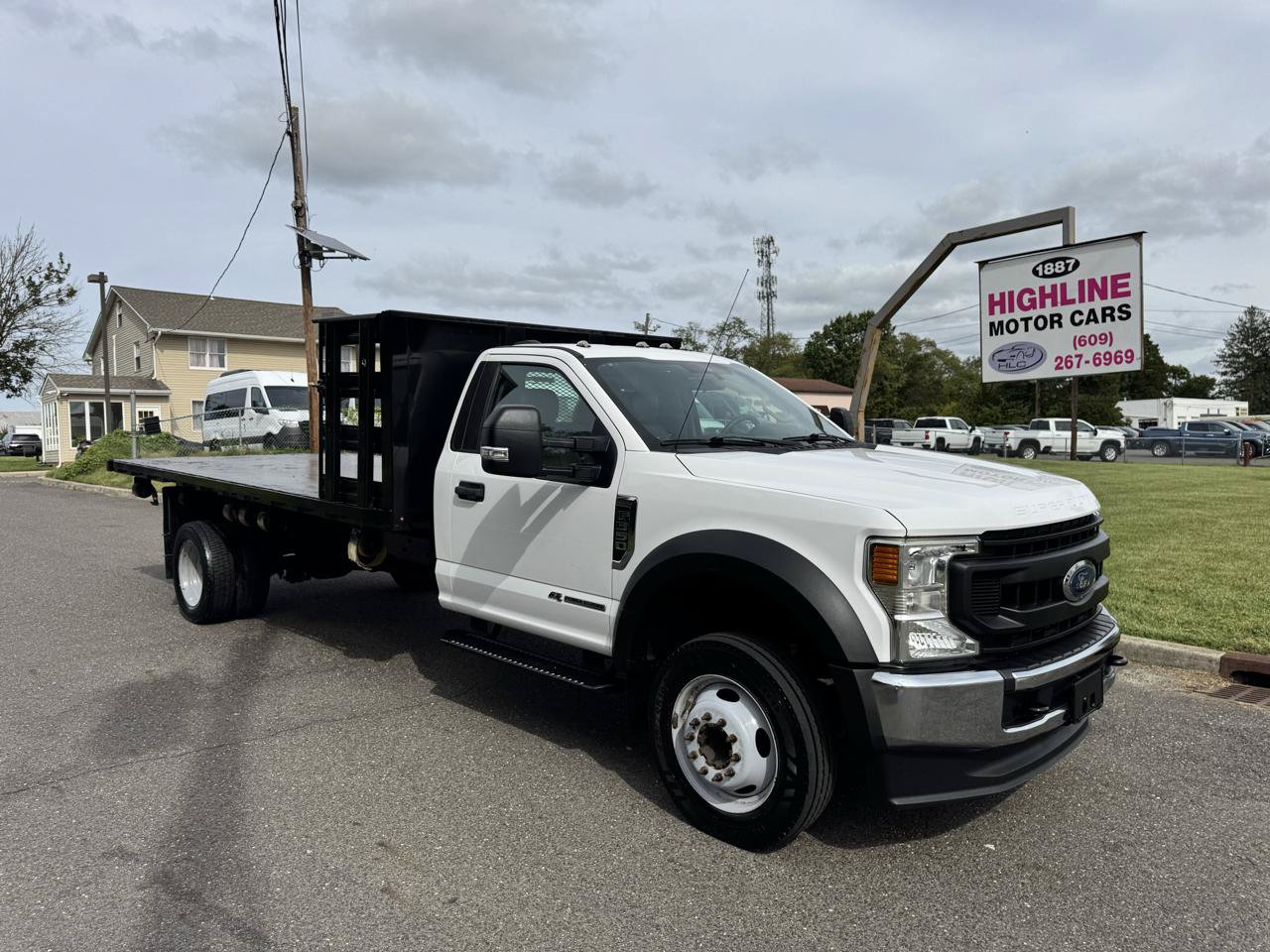 Used 2020 Ford F550 2WD Regular Cab Super Duty image 3