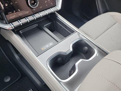 New 2026 GMC Acadia Elevation FWD image 31