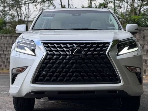 Certified 2023 Lexus GX 460 Premium AWD/4WD image 12