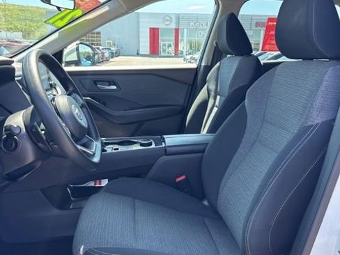 Certified 2021 Nissan Rogue SV AWD/4WD image 9