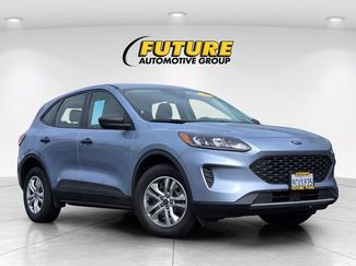 Used 2022 Ford Escape S video 1