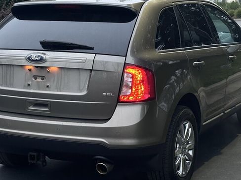 Used 2014 Ford Edge SEL w/ Equipment Group 205A image 8