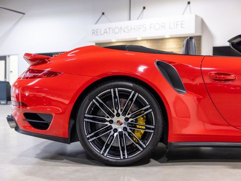 Used 2014 Porsche 911 Turbo S AWD/4WD image 23