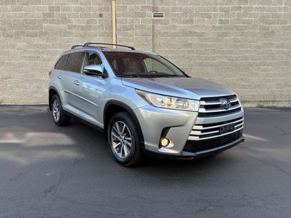 Used 2019 Toyota Highlander XLE