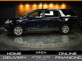 Used 2024 Kia Carnival LX video 1