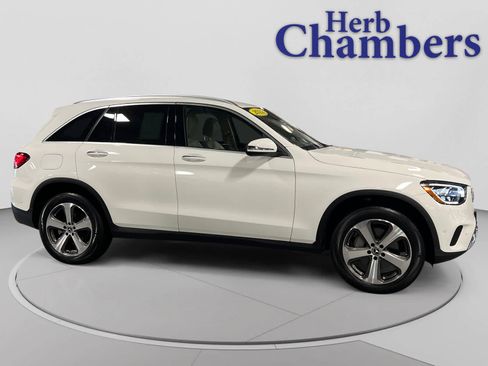 Used 2022 Mercedes-Benz GLC 300 4MATIC image 5