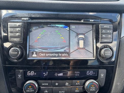 Used 2015 Nissan Rogue SV w/ SV Premium Package AWD/4WD image 20