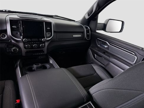 Used 2022 RAM 1500 Big Horn AWD/4WD image 16