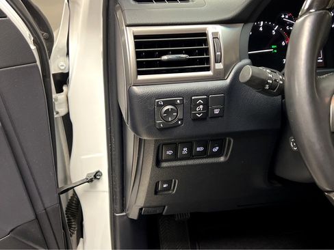 Certified 2023 Lexus GX 460 Premium w/ Premium Package image 42