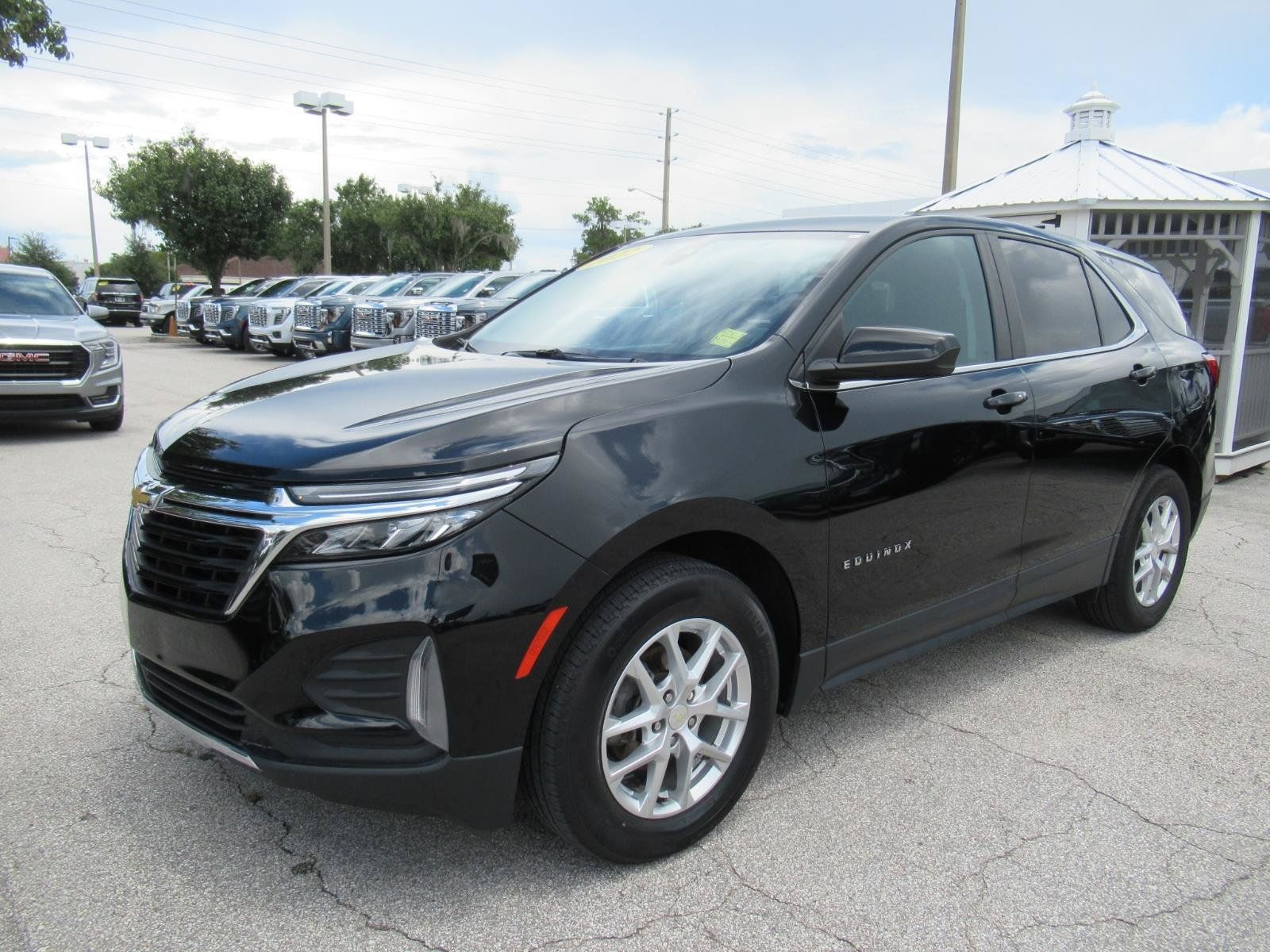 Used 2022 Chevrolet Equinox LT FWD image 3