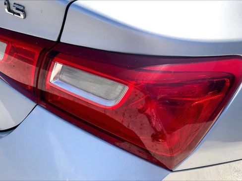 Used 2016 Chevrolet Malibu LS FWD image 31