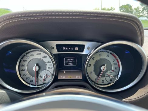 Used 2013 Mercedes-Benz SL 550 image 30