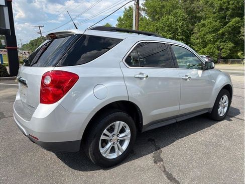Used 2011 Chevrolet Equinox LT w/ Driver Convenience Package FWD image 6