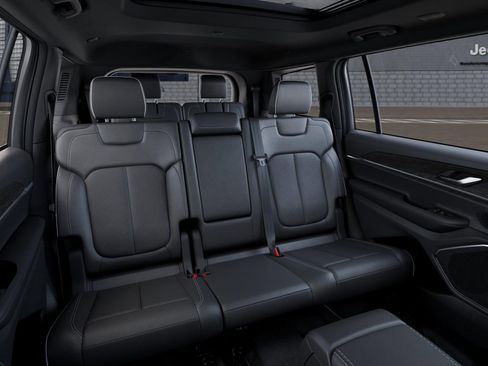 New 2026 Jeep Grand Cherokee L Limited AWD/4WD image 15
