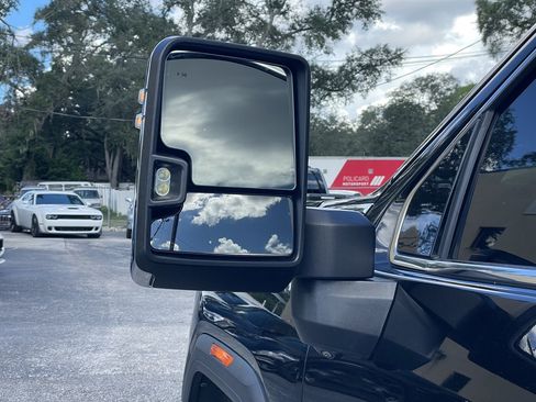 Used 2020 GMC Sierra 3500 Denali w/ Technology Package AWD/4WD image 24