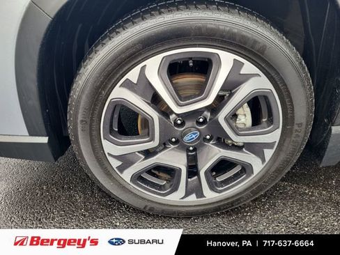 Certified 2023 Subaru Ascent Limited w/ Technology Package image 18