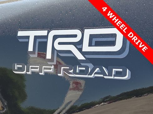 Used 2024 Toyota Tacoma TRD Off-Road AWD/4WD image 8