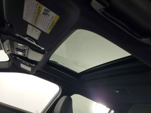 New 2026 Subaru Outback Touring XT image 32