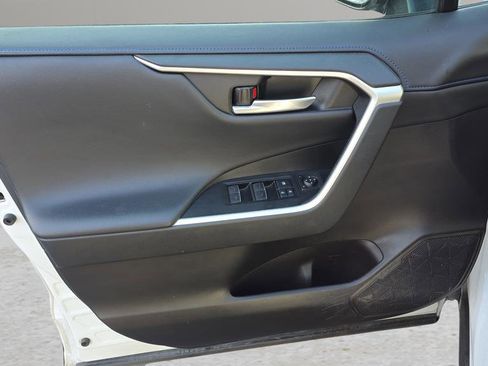 Used 2023 Toyota RAV4 XSE image 9