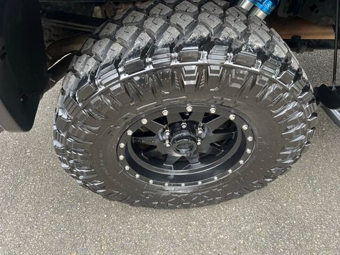 Used 2014 Ford F150 Raptor w/ Equipment Group 801A Luxury AWD/4WD image 15