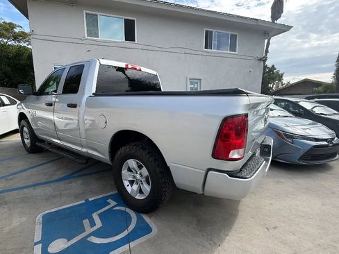 Used 2019 RAM 1500 Express RWD image 6