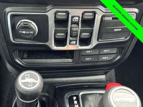 Used 2020 Jeep Gladiator Sport w/ Quick Order Package 24S image 20
